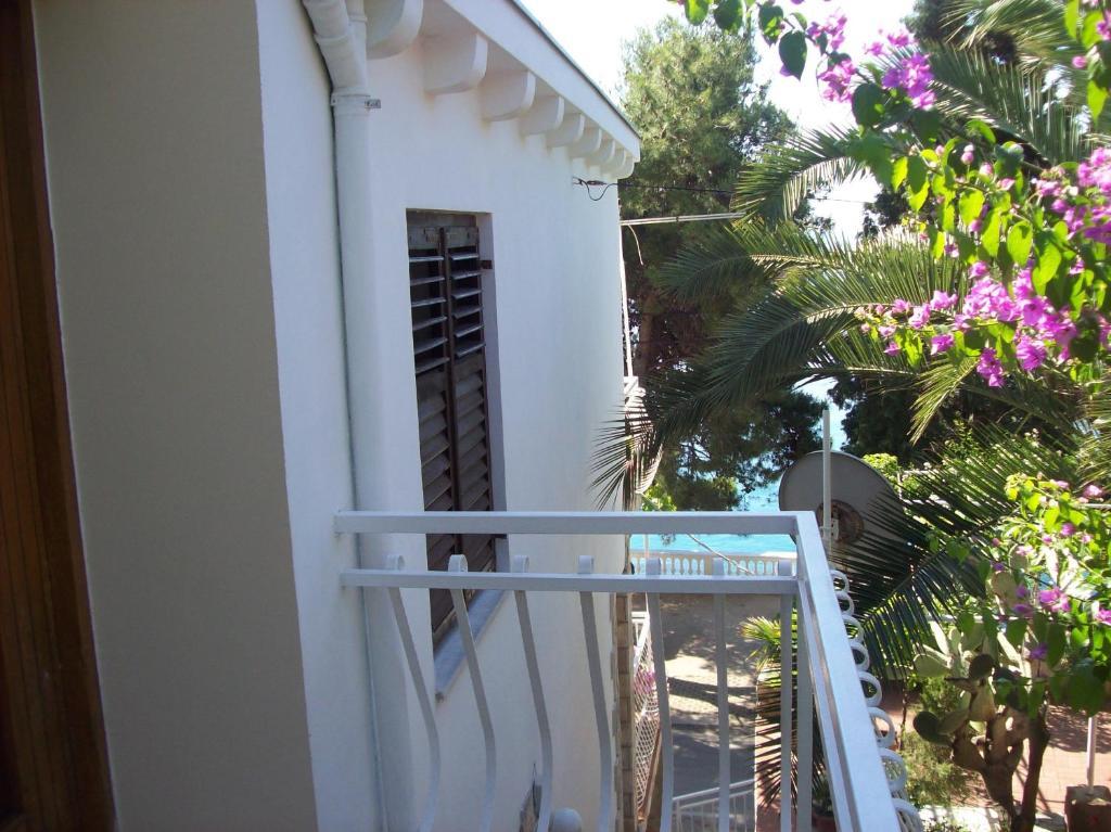 Captain'S Villa Apartment